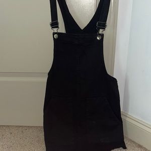 Dari black denim dress adjustable straps